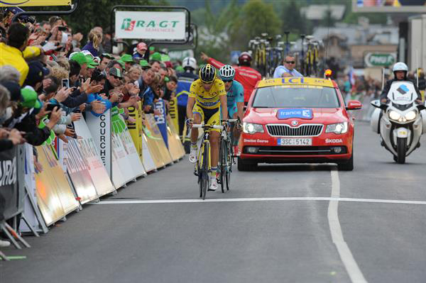 alberto Contador and Jakob fuglsang finish